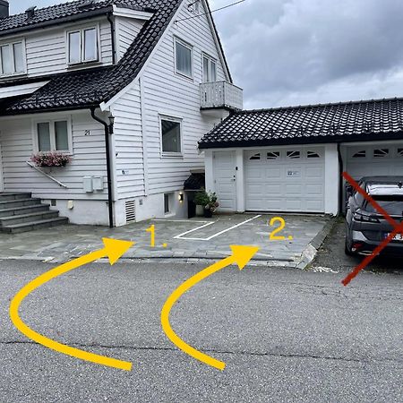 Feels Like Home -Free Parking -Attractive Location 베르겐 외부 사진